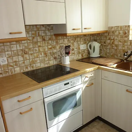 아파트 Ferienwohnung Furkaboda, 아로사